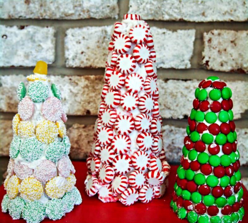 different colors of Candies into Christmas Trees