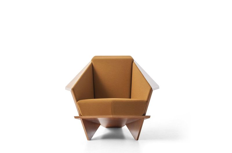 Cassina Re-Releases Limited Edition Series of New Version Frank Lloyd’s Taliesin 1 Armchair