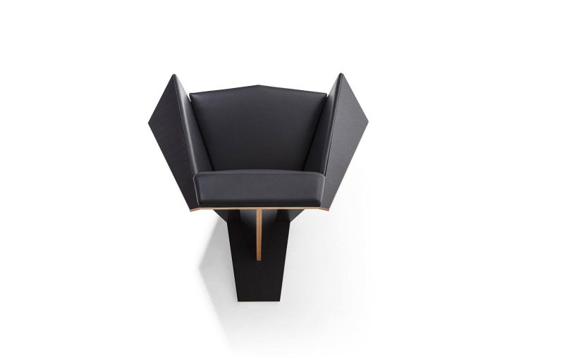 Cassina Re-Releases Limited Edition Series of New Version Frank Lloyd’s Taliesin 1 Armchair