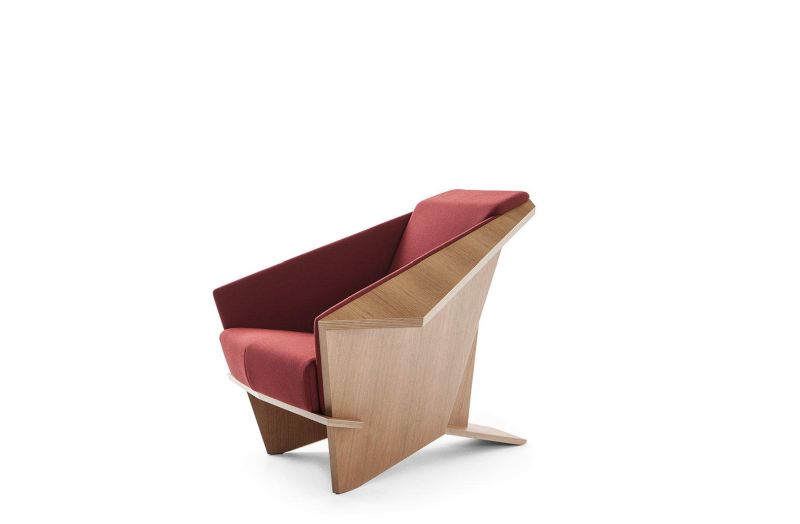 Cassina Re-Releases Limited Edition Series of New Version Frank Lloyd’s Taliesin 1 Armchair