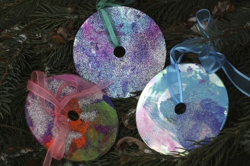 Glitter CDs Christmas tree ornament