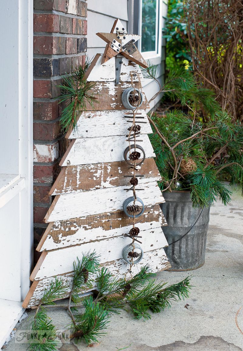 Reclaimed Wood Christmas Tree