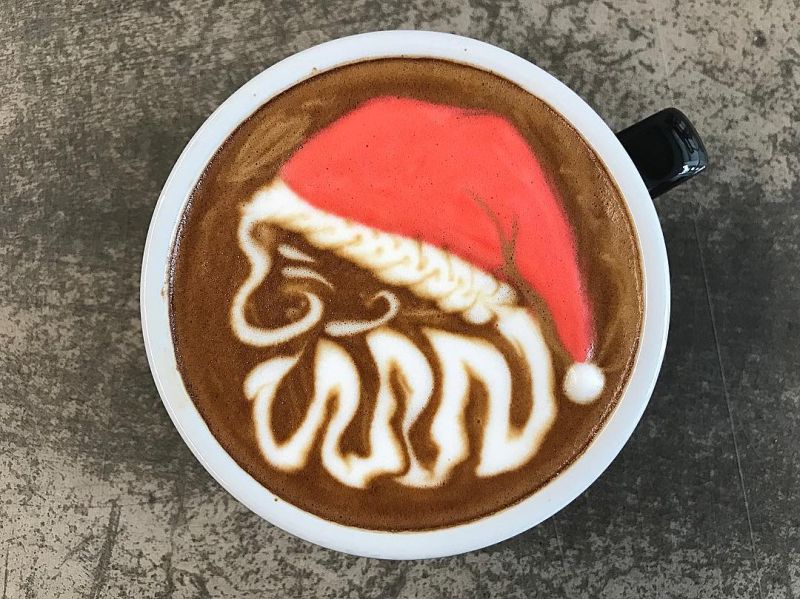 Santa latte art