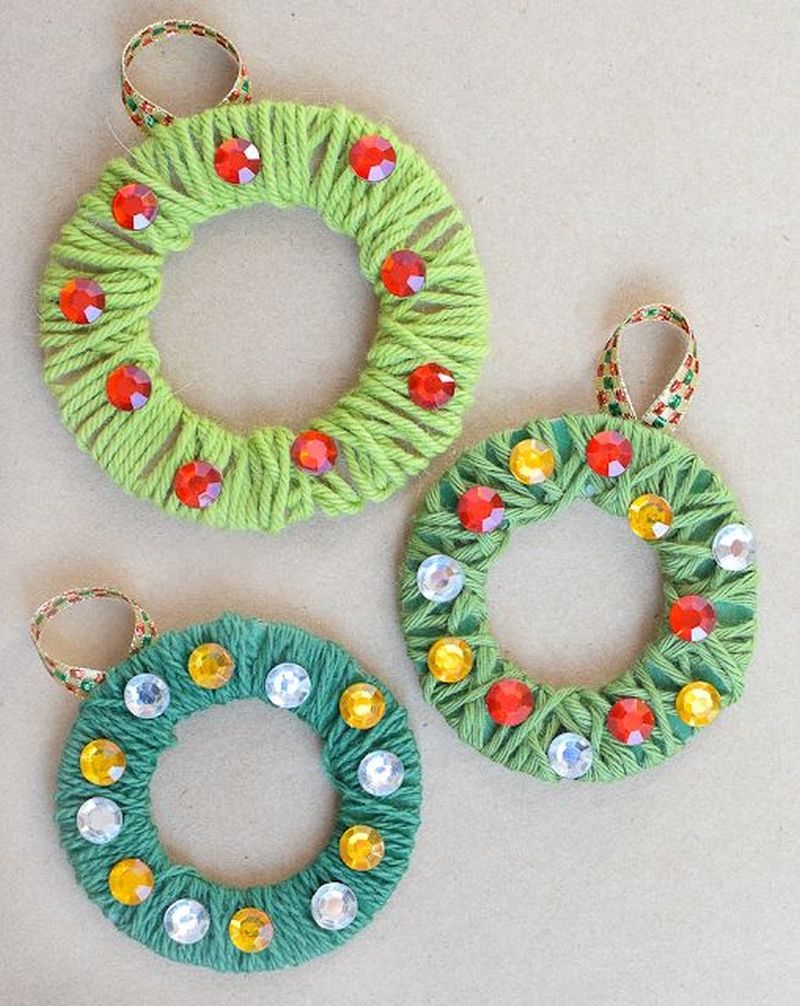 Yarn Christmas tree ornament