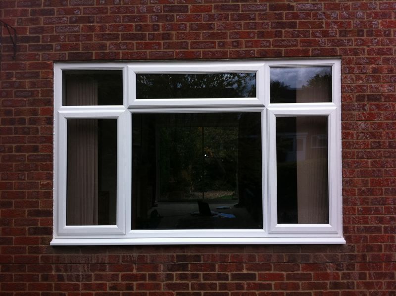 Modern casement windows design 