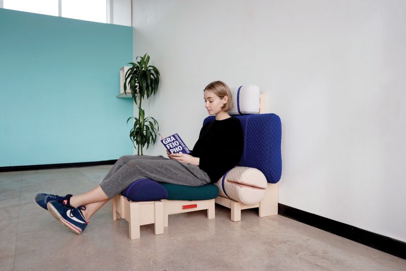 Grafeiophobia Furniture for Those Who Like to Work from Bed