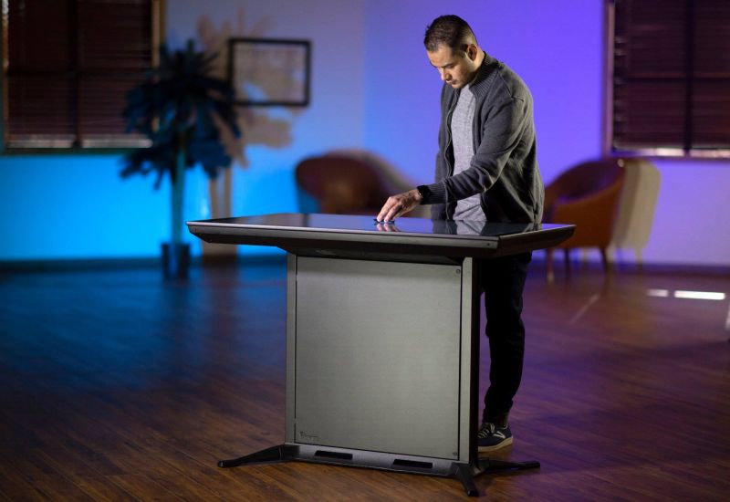 Ideum’s Platform II Multitouch Table with Integrated Computer