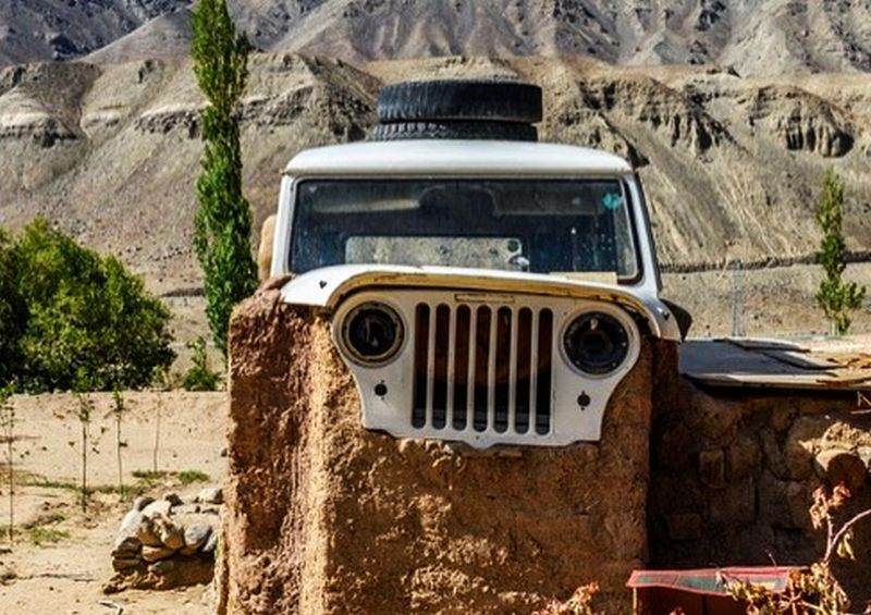 Mahindra Jeep Rooftop Ladakh - Sonam Wangchuk