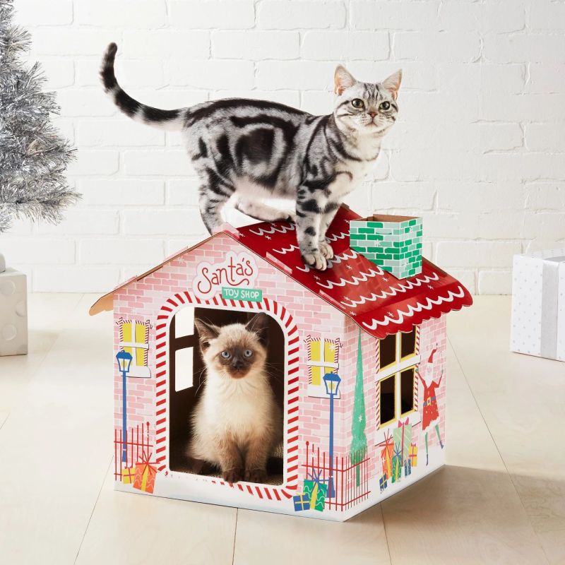 Target’s is Selling Holiday-Themed Cat Scratchers_1