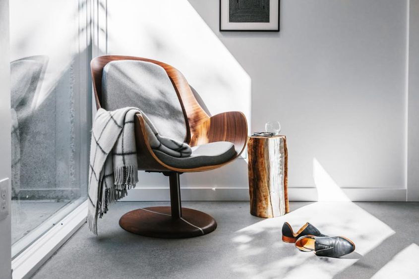 Wooden Sitting Room Chairs Designs