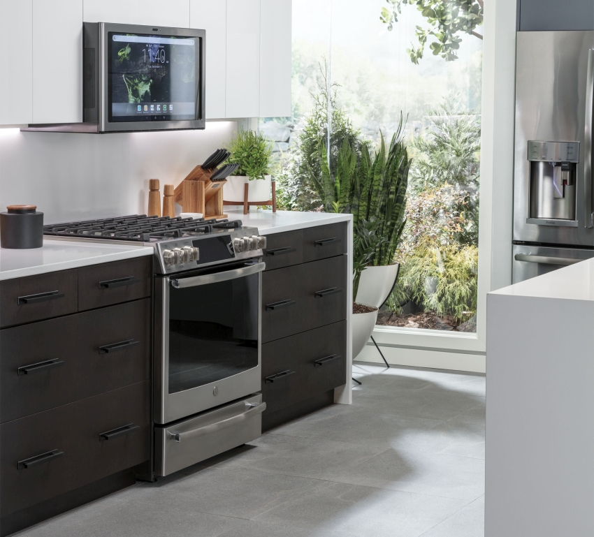 GE Appliances Kitchen Hub – Smart Range Hood 