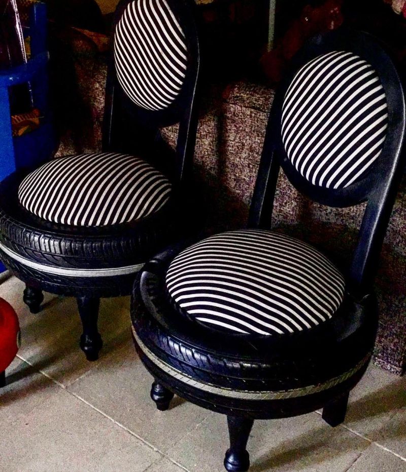 Nigerian Woman Turns Used Tires into Furniture 