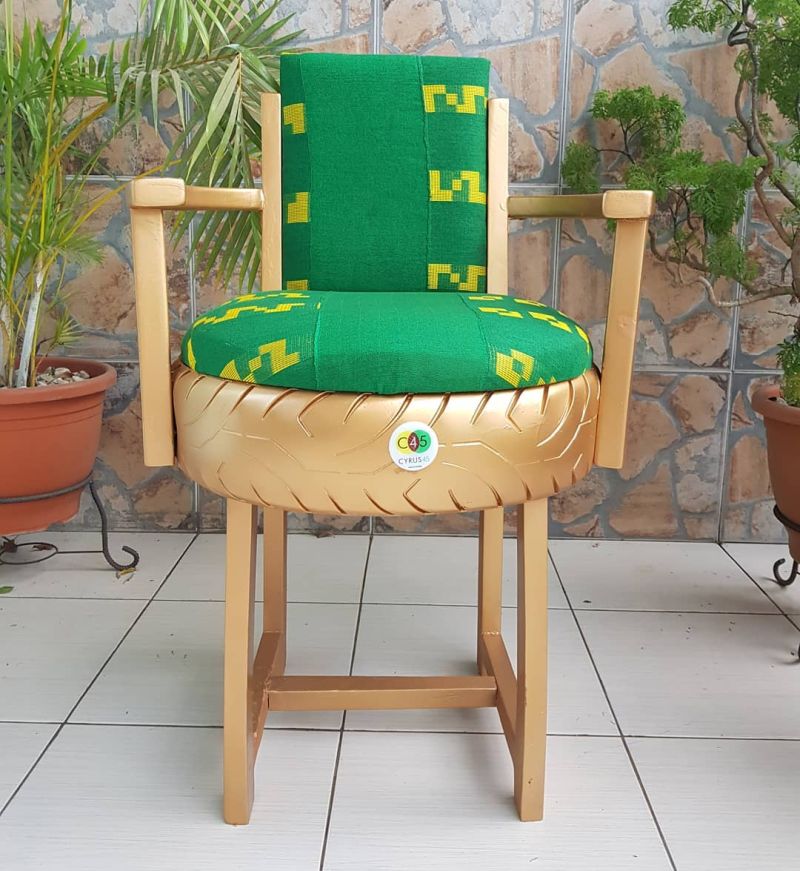 Nigerian Woman Turns Used Tires into Furniture 