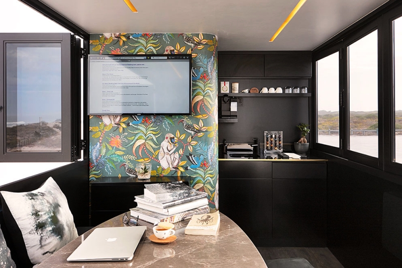 Nova Mobile Office by Work & Co