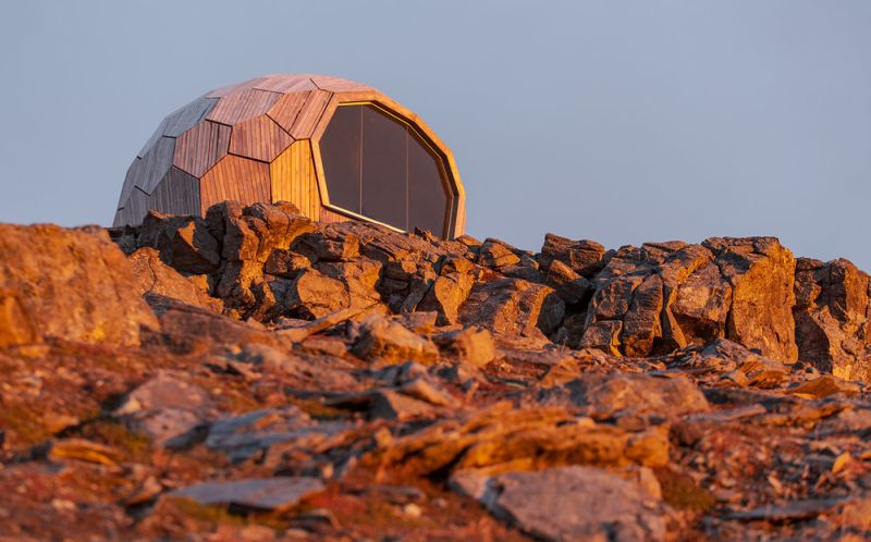 SPINN Arkitekter Builds Daytrip Hiking Cabins in Hammerfest, Norway 