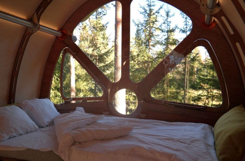 Fuselage glamping cabin 