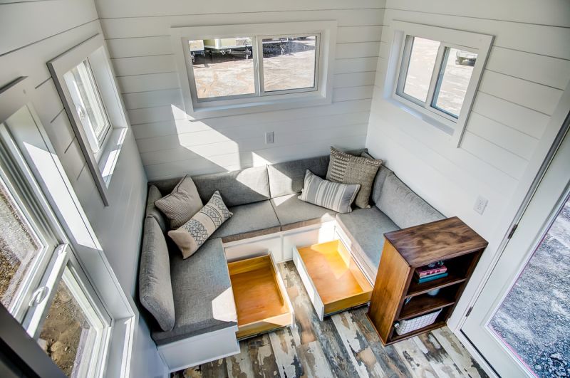 Manteo Tiny House on Wheels by Modern Tiny Living