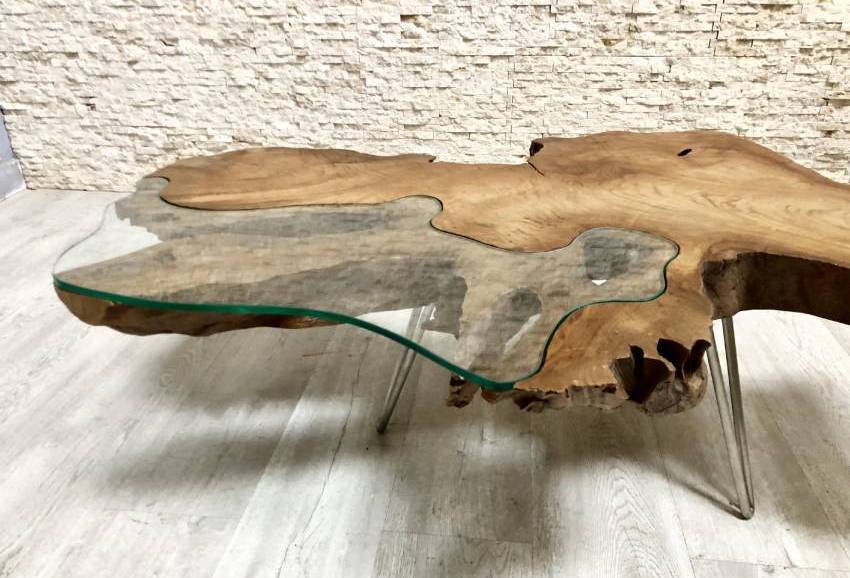 teak coffee table with glass bilbo