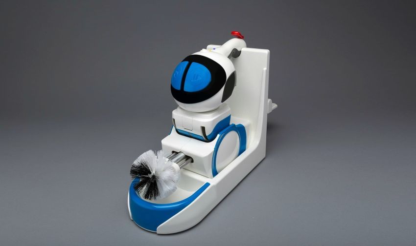 Giddel-Toilet-Cleaning-Robot