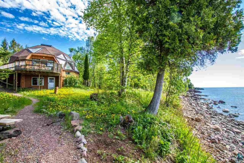 Lakefront Geodesic Dome Home for Sale in Minnesota