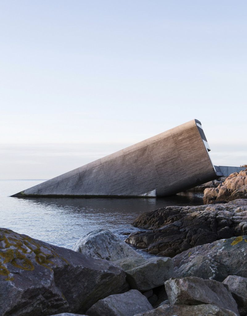 Snøhetta-Designed Underwater Restaurant in Norway Now Open to Guests 