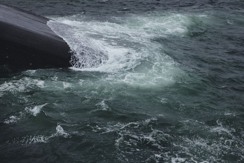 Snøhetta-Designed Underwater Restaurant in Norway Now Open to Guests 