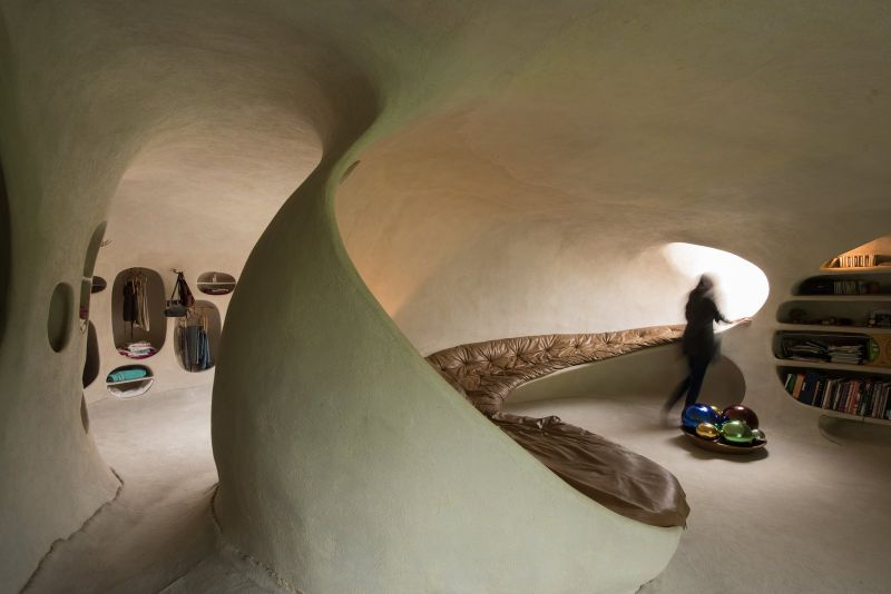 Underground House in Mexico City by Javier Senosiain 