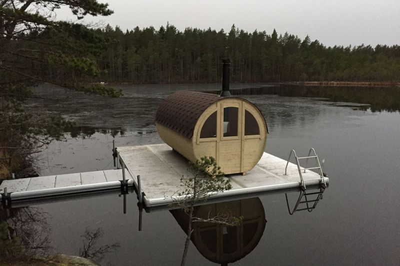 You can Rent These Incredible Eco Huts in Kolarbyn Ecolodge, Sweden 