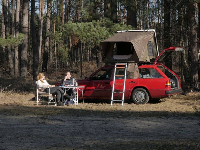 Panorama Rooftop Tent Fits Almost on Every Car