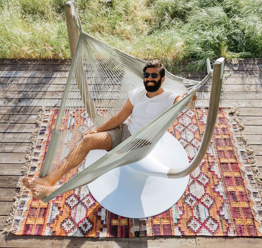 Hammock Throne