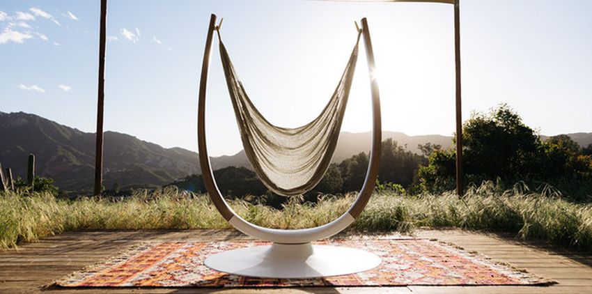 Hammock Throne