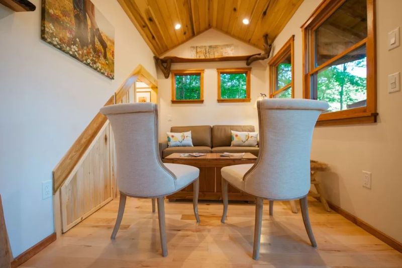 You can Book This Luxury Treehouse Rental in Ashville on Airbnb 