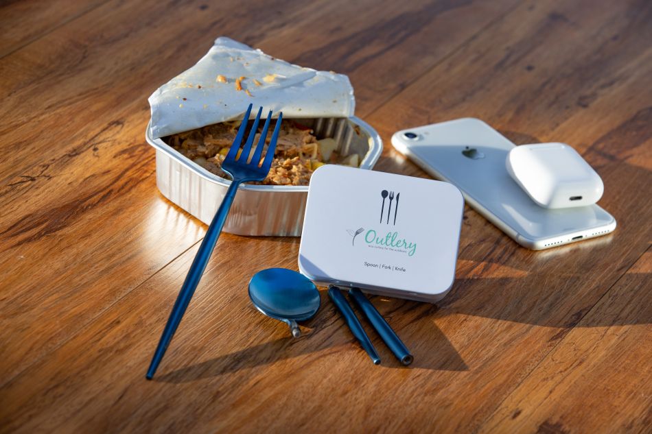 Outlery Cutlery and Chopsticks Fit into a Pocket-Sized Box