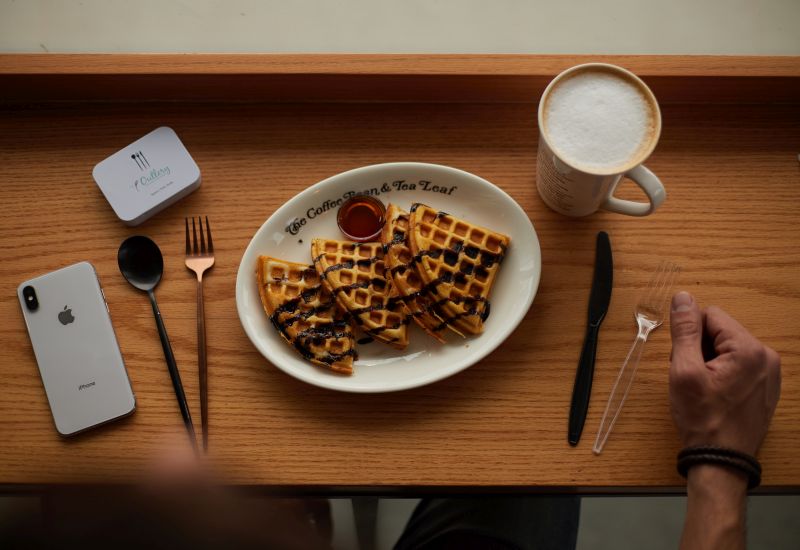 Outlery Cutlery and Chopsticks Fit into a Pocket-Sized Box