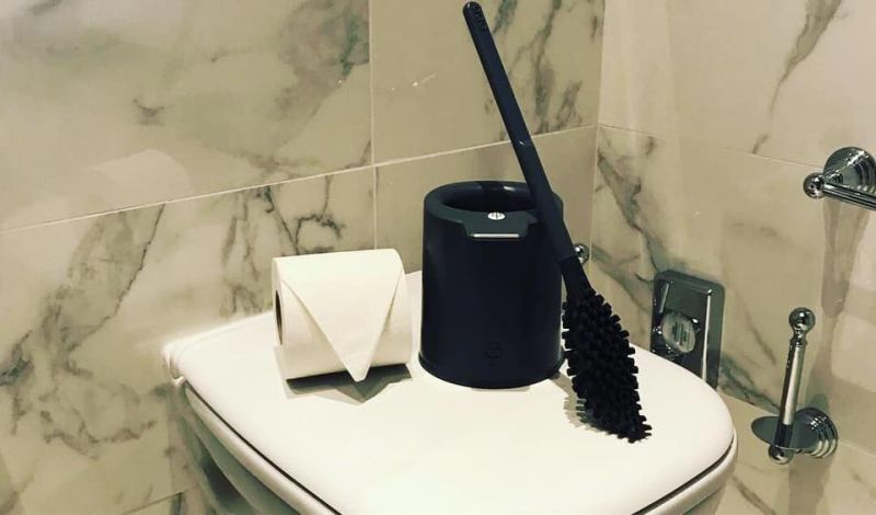 bbb La Brosse : The Eco-Designed Toilet Brush by Biom Paris 