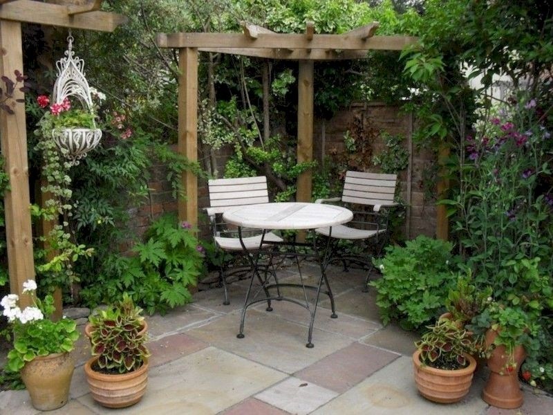 small garden furniture ideas 