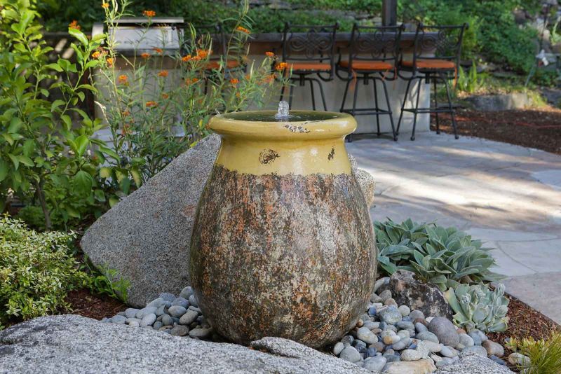 Water fountain ideas for small garden 