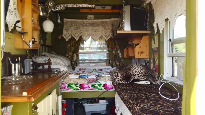 Elderly Lady Build Her Dream Tiny House on Wheels for Just $5K