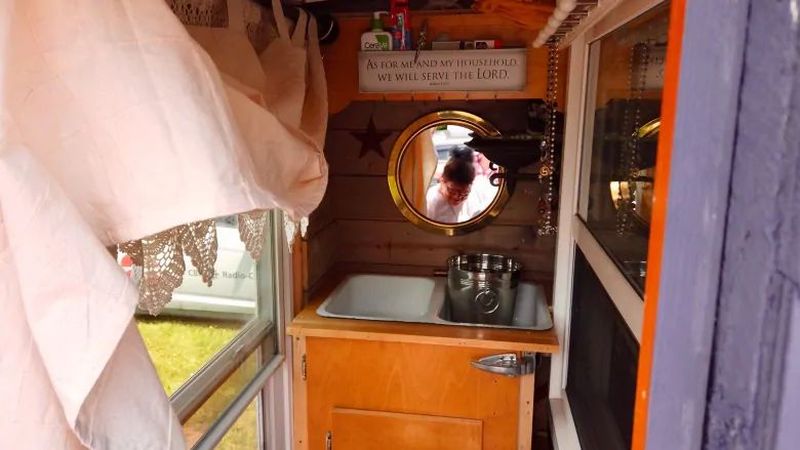 Elderly Lady Build Her Dream Tiny House on Wheels for Just $5K