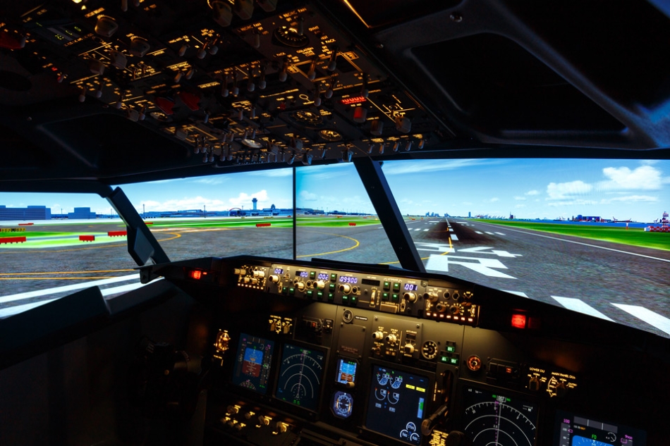 Haneda Excel Hotel Tokyu Superior Cockpit Room with Flight Simulator