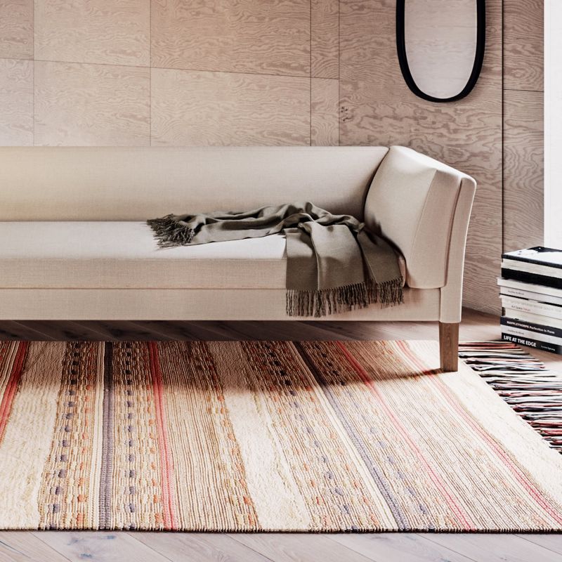 Sara Weaver Introduces Eco-Friendly Rug Brand LOOMY