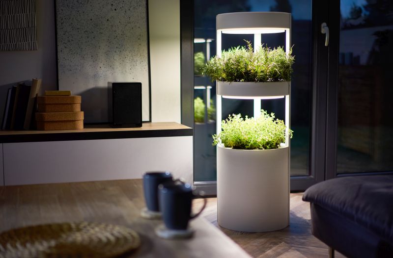 Verdeat’s Automated Hydroponic Indoor Garden Grows Veggies Faster