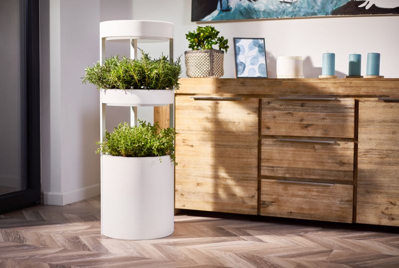 Verdeat’s Automated Hydroponic Indoor Garden Grows Veggies Faster