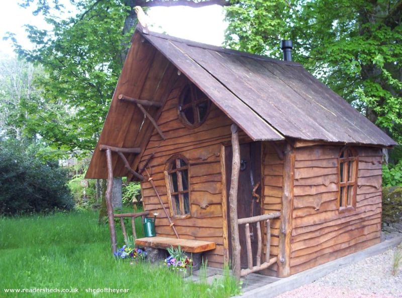 garden shed by Ian McMorran 