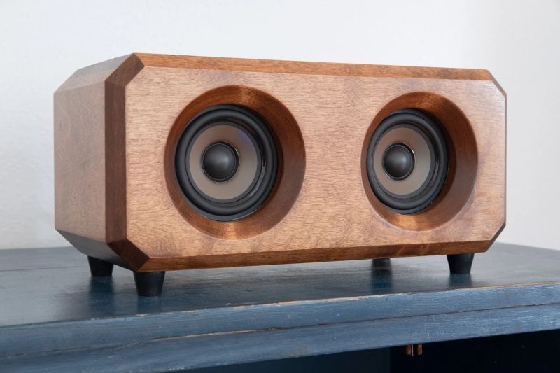 Riverwood Acoustics’ Hudson Bluetooth Speaker is Made from 300-Year-Old Wood 