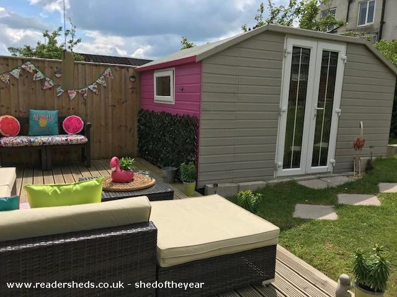 The Retro Retreat by Louise Mayoh - Shed of the Year competition