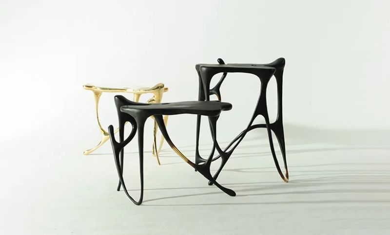 Ink Calligraphy Furniture Mirrors Continuous Flow of Chinese Calligraphic Inscriptions