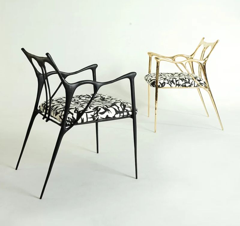 Ink Calligraphy Furniture Mirrors Continuous Flow of Chinese Calligraphic Inscriptions