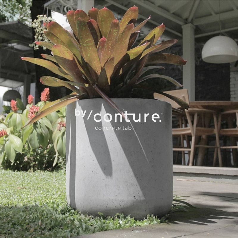 Conture Concrete Lab Presents Concrete Furnishings at Maison and Objet 2019