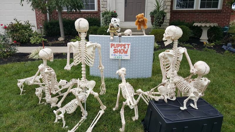 Way To Celebrate 10ft Giant Poseable Skeleton, Outdoor Halloween Decoration  